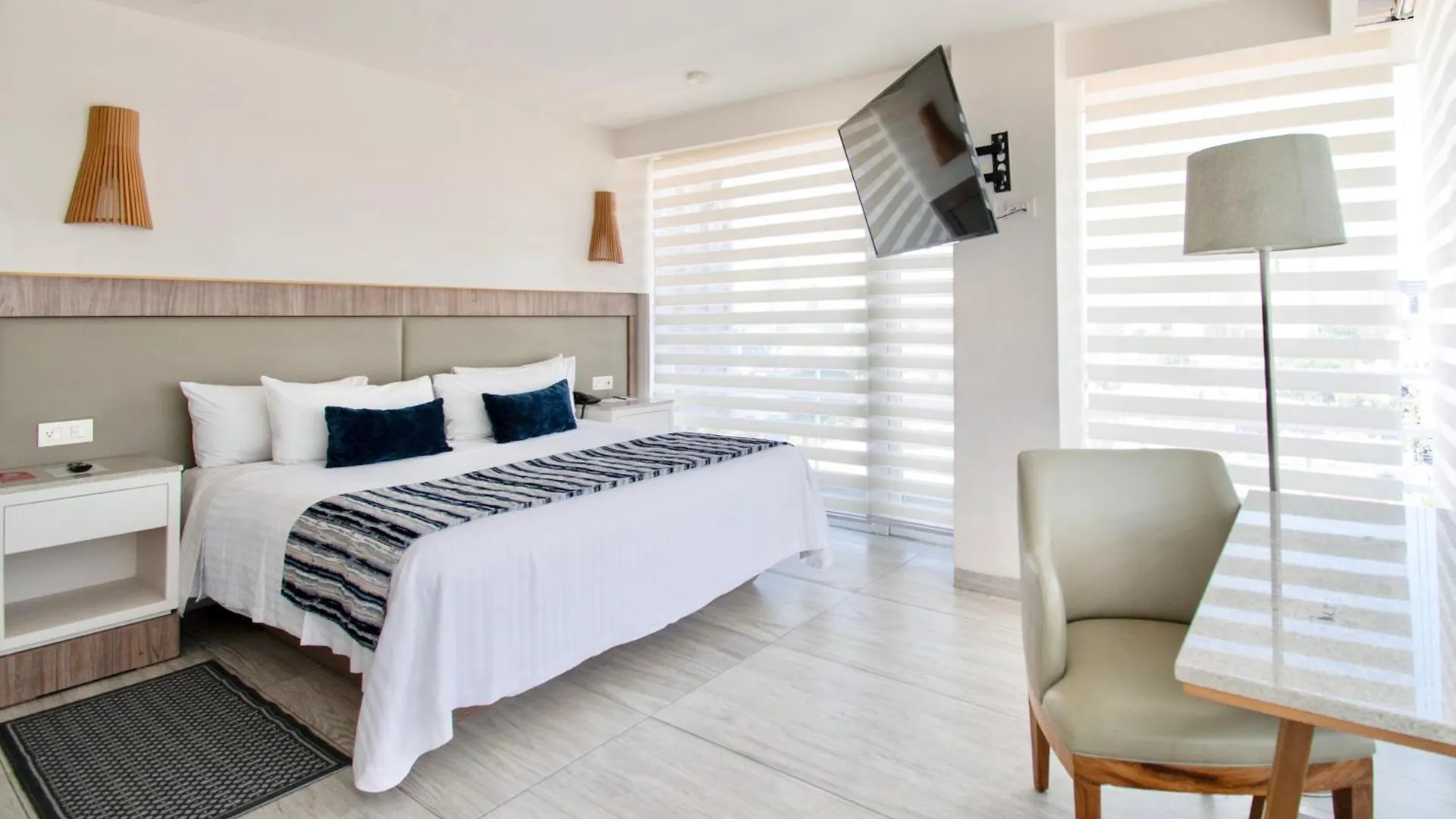 Hotel Velvet Plaza Guadalajara
