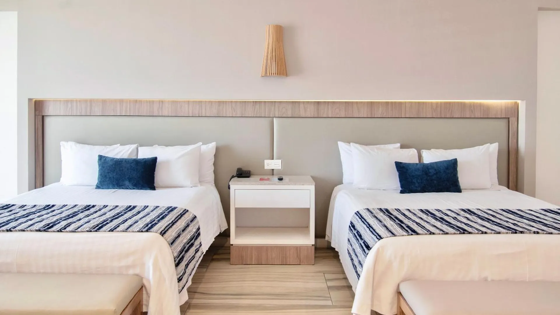 Hotel Velvet Plaza Guadalajara